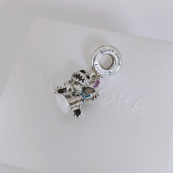 Pandora Stitch & Castle Dangle Charm S925 Sterling Silver with box - Picture 6 of 6